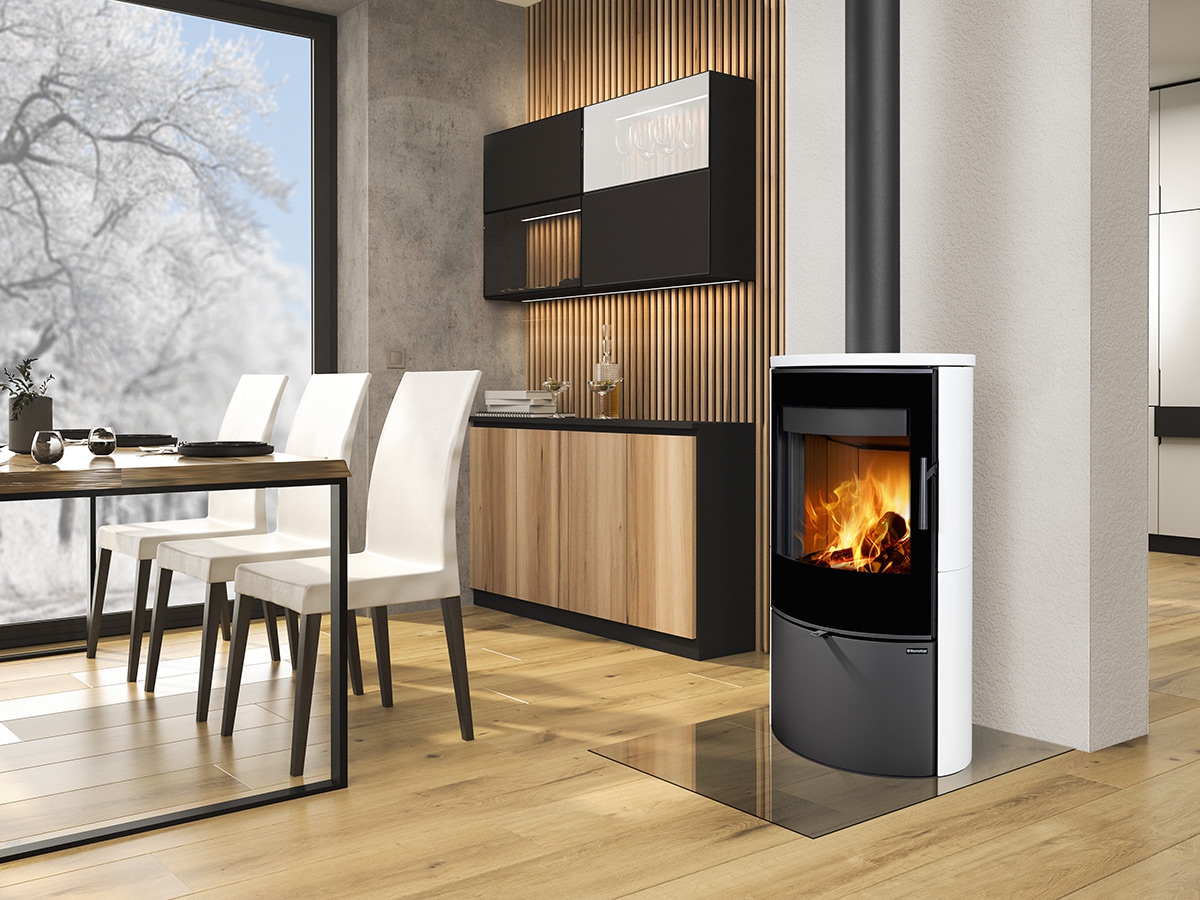 ROMOTOP – SONE G 05 гладка кераміка – камінна піч